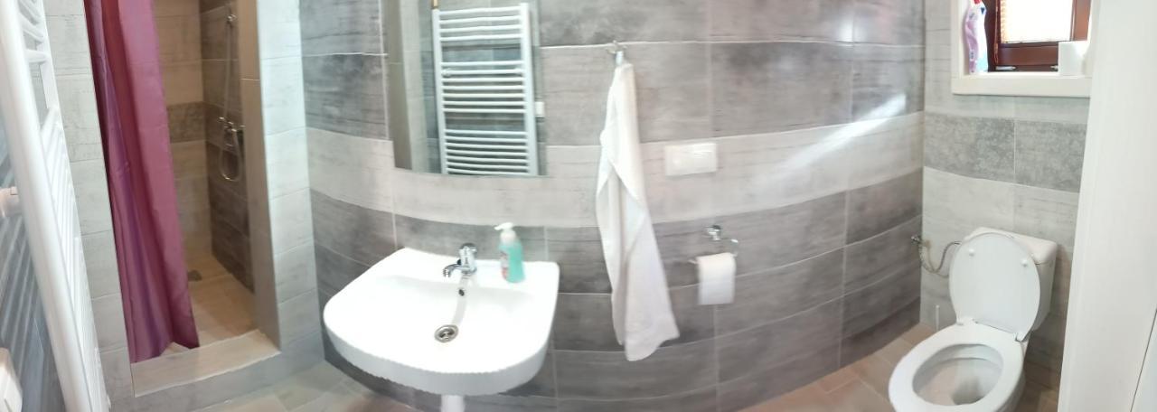 Apartment Tomas Jendral Spissky Stvrtok ภายนอก รูปภาพ